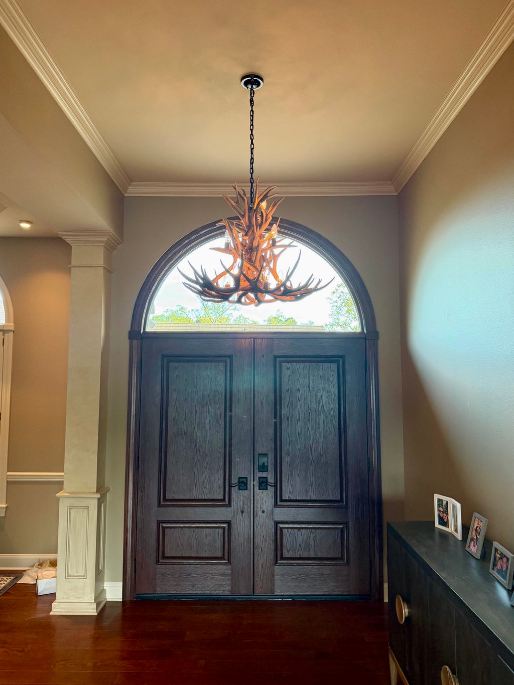 The Montana Real Deer Antler Chandelier  13 Lights