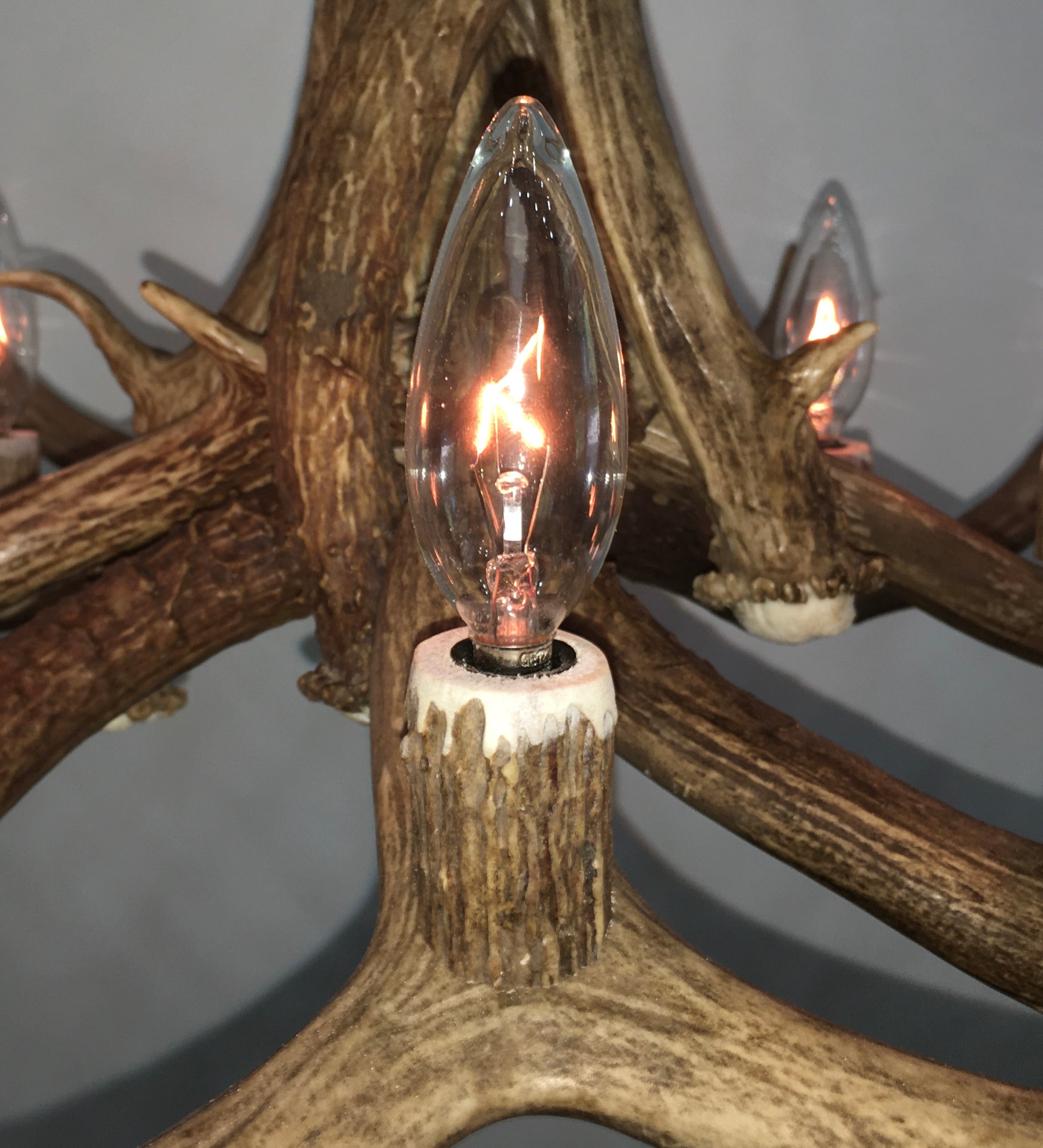 Whitefish Real Mule Deer Antler Chandelier – 36 Inch Rustic Lighting